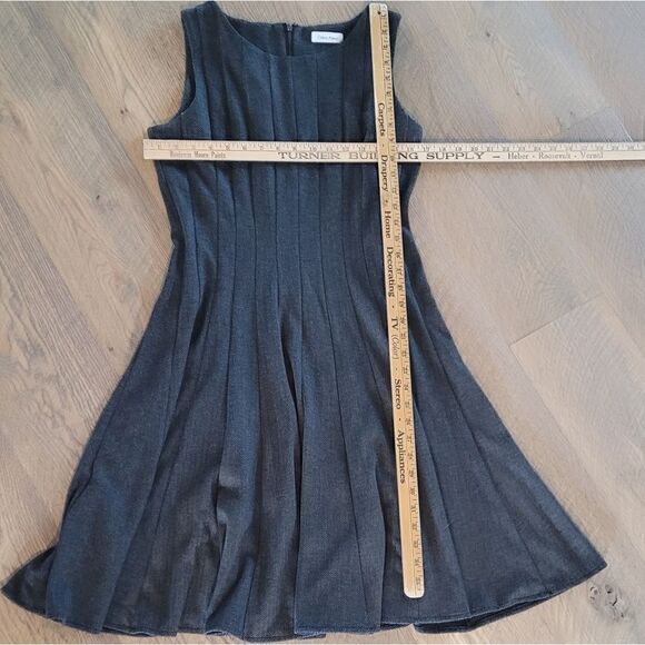 CALVIN KLEIN Sleeveless Herringbone Pleated Flare Dress 6 - Picture 10 of 10